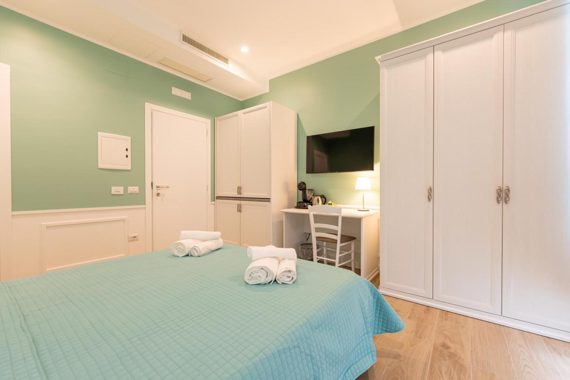 Daca Luxury Rooms Neapel Exterior foto