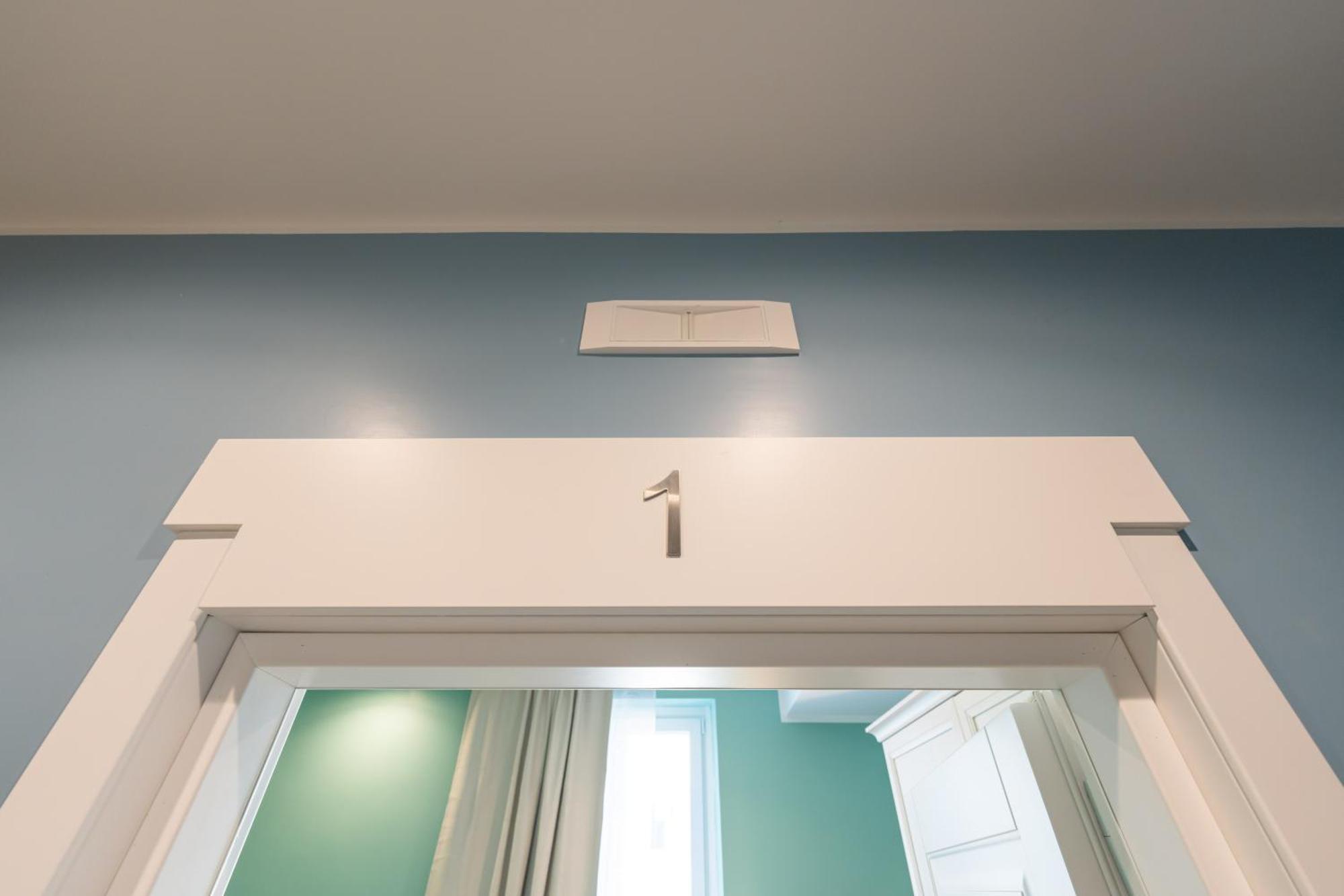 Daca Luxury Rooms Neapel Exterior foto