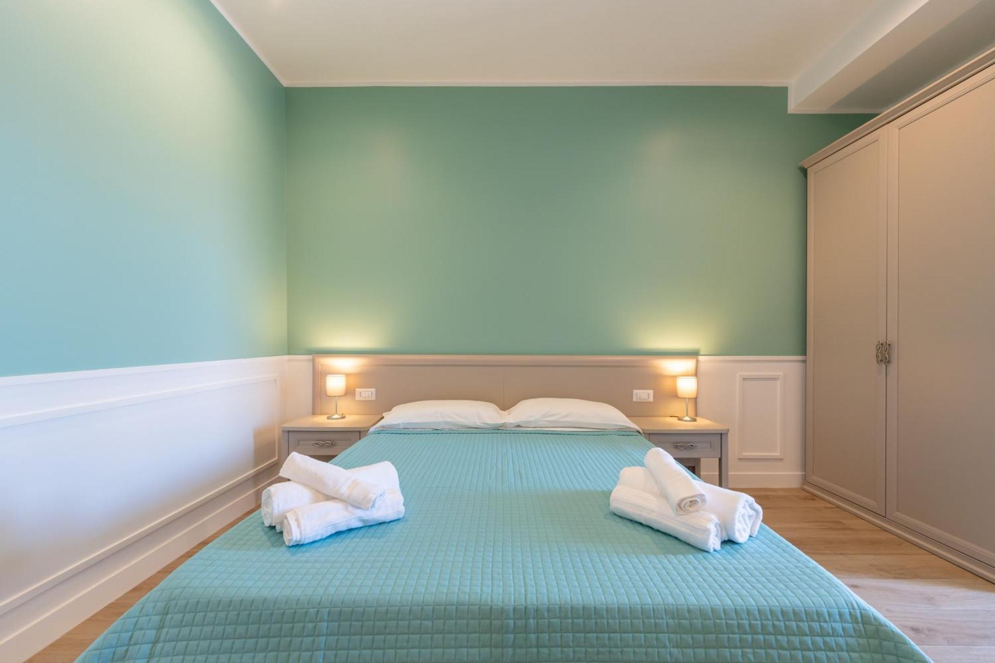 Daca Luxury Rooms Neapel Exterior foto